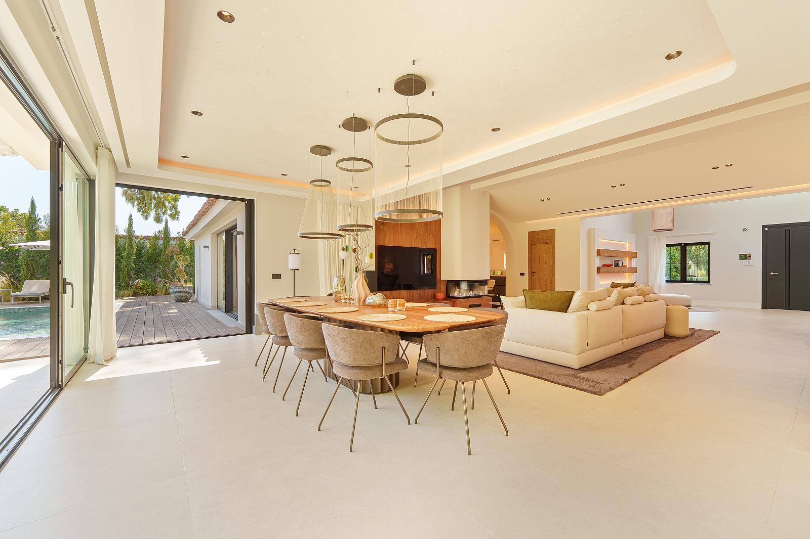 Villa de lujo y estilo contemporáneo a la venta en Marbella, Costa del Sol 207659145 14970812 foto 651348 - Villa de lujo y estilo contemporáneo a la venta en Marbella, Costa del Sol