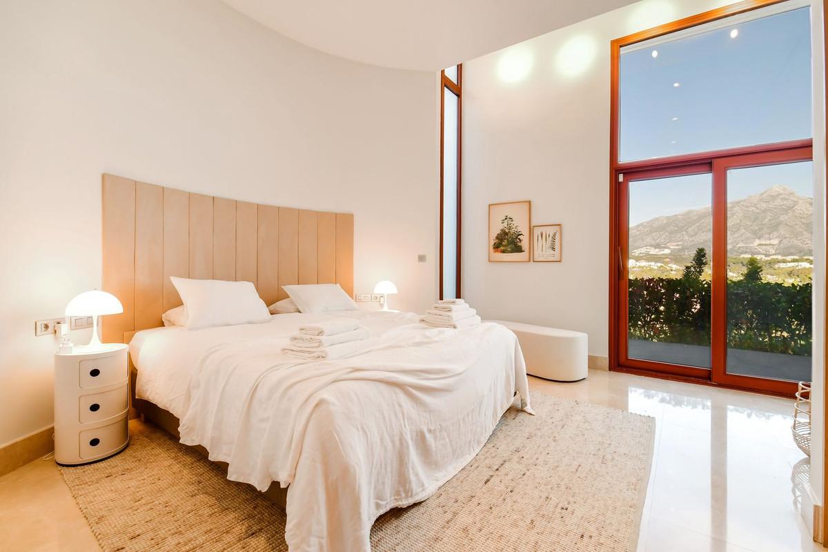 En venta: Villa de lujo con vistas panorámicas en Marbella 247913312 15320861 foto 109149 - En venta: Villa de lujo con vistas panorámicas en Marbella