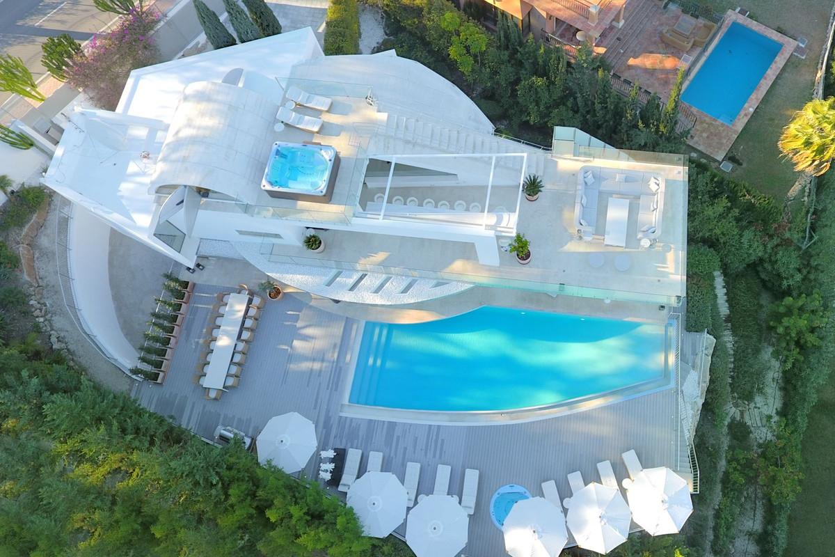 En venta: Villa de lujo con vistas panorámicas en Marbella 247913312 15320861 foto 395189 - En venta: Villa de lujo con vistas panorámicas en Marbella
