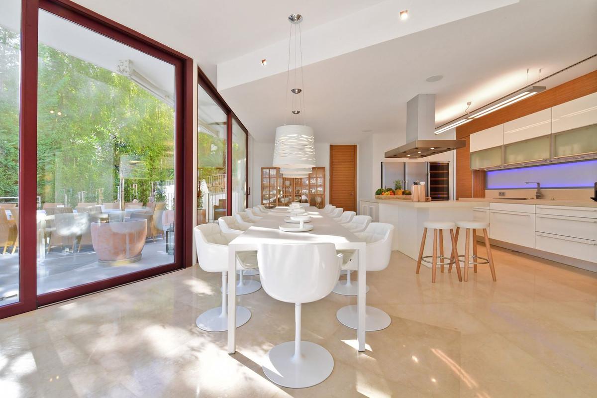En venta: Villa de lujo con vistas panorámicas en Marbella 247913312 15320861 foto 458431 - En venta: Villa de lujo con vistas panorámicas en Marbella