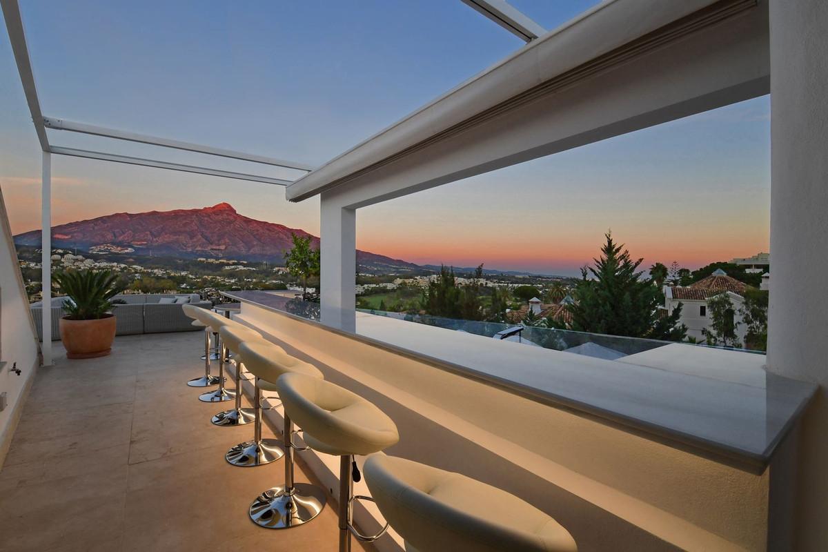 En venta: Villa de lujo con vistas panorámicas en Marbella 247913312 15320861 foto 935815 - En venta: Villa de lujo con vistas panorámicas en Marbella