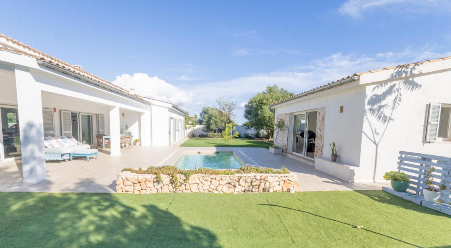 254642014 15518816 foto 256036 - En venta: Chalet con piscina y casa de invitados en Mallorca, Baleares