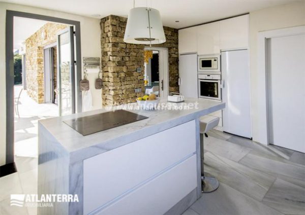 Para los amantes de Cádiz, moderna villa de estilo contemporáneo en Zahara de los Atunes 25885350 1577985 foto42081212 600x424 - Para los amantes de Cádiz, moderna villa de estilo contemporáneo en Zahara de los Atunes