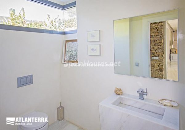 Para los amantes de Cádiz, moderna villa de estilo contemporáneo en Zahara de los Atunes 25885350 1577985 foto42081217 600x424 - Para los amantes de Cádiz, moderna villa de estilo contemporáneo en Zahara de los Atunes