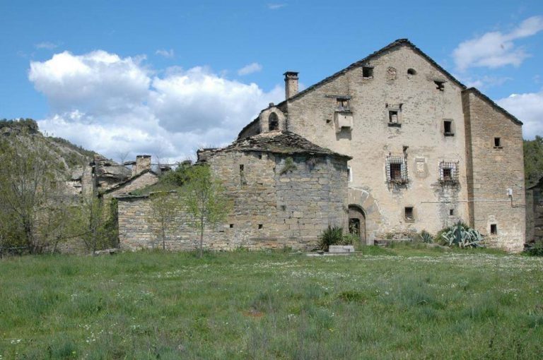 Casas a la venta en las que se podría filmar una película de terror