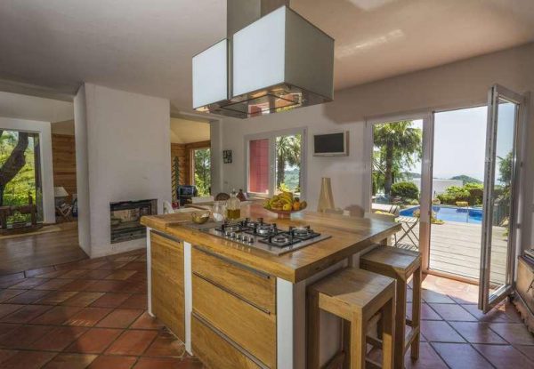 67813633 2468039 foto 606050 600x415 - Vistas a Africa y un paraiso natural en una villa en Tarifa (C&aacute;diz)